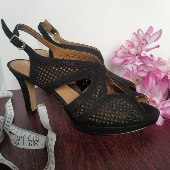Clarks Shoes - Clarks Artisan Black Slingback Heels Sandals Sz 10